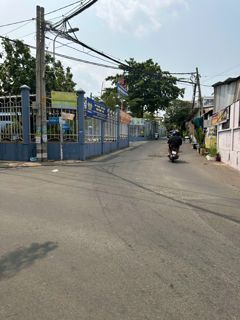 Bán phòng trọ Tăng Nhơn Phú B, Đường 4, DT 136m2 ngang 6, sẵn dãy trọ , tiện ích đầy đủ 1km